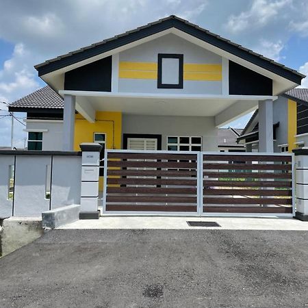 Bungalow Homestay Jasin Perdana Dış mekan fotoğraf